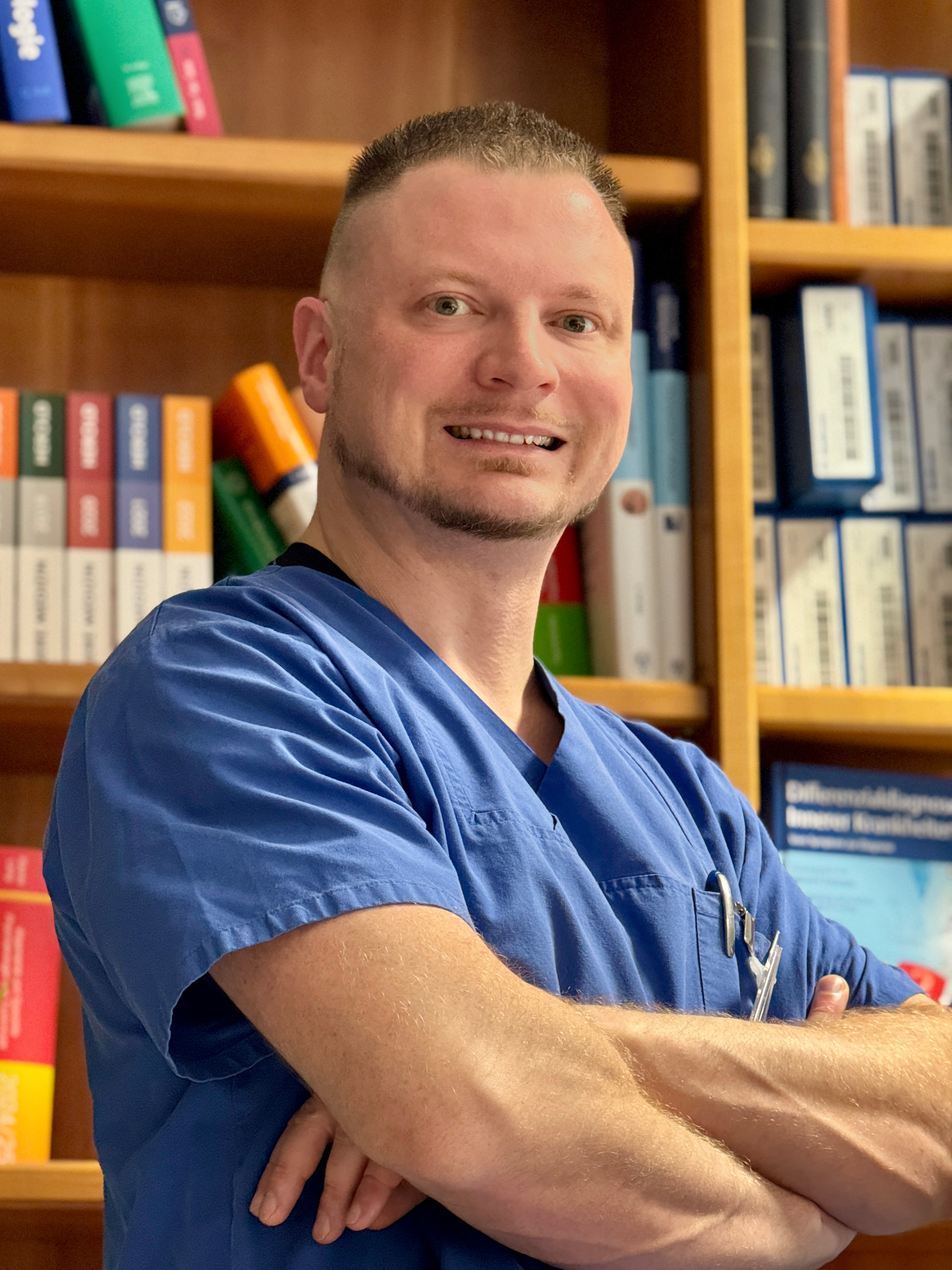 Dr. Wolfgang Hoffmann Schváb - Portrait
