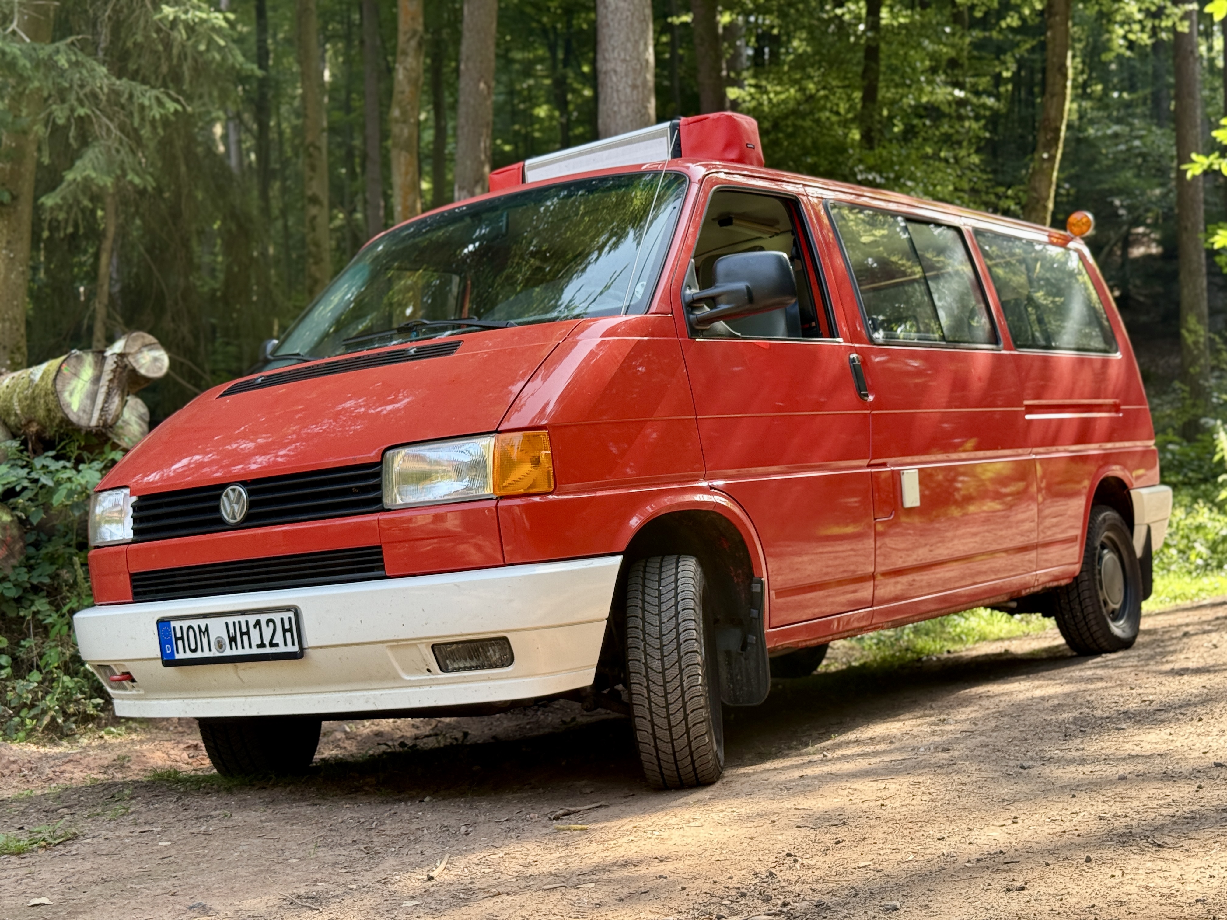 VW T4 - Ehemaliges Feuerwehrfahrzeug, jetzt mobiles Drohnenzentrum